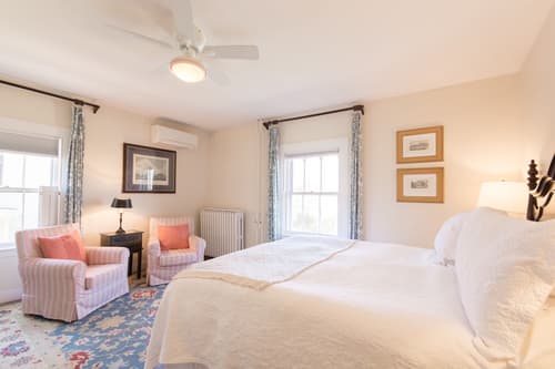 Marshall Slocum Inn, Room