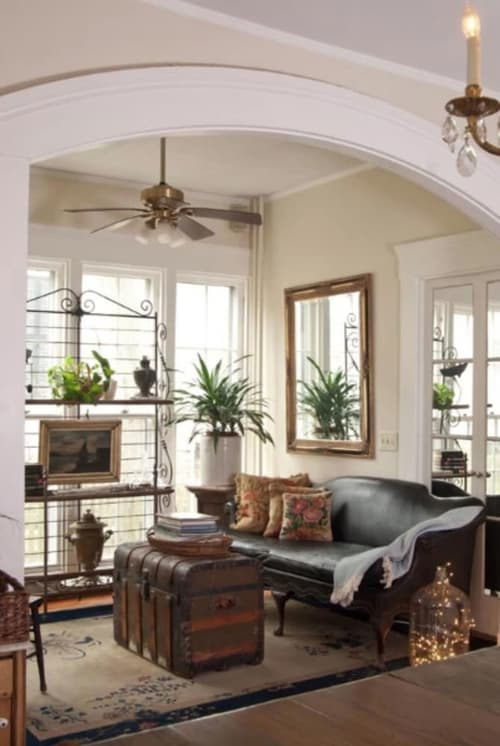 Marshall Slocum Inn, Lobby sitting area