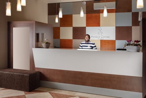 Prague Centre Plaza, Reception