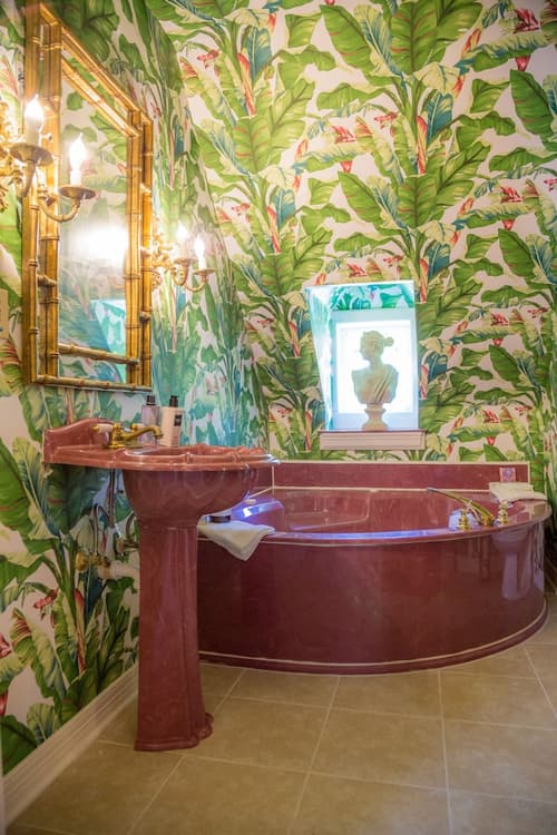 Stay Fairfield - Fairfield Place and Fairfield Manor Bed & Breakfast, Room