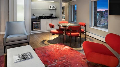 The Chambers Hotel, Room