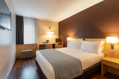 HF Fénix Urban, Primary image