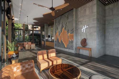 Holiday Inn Resort Krabi Ao Nang Beach by IHG, Lobby sitting area