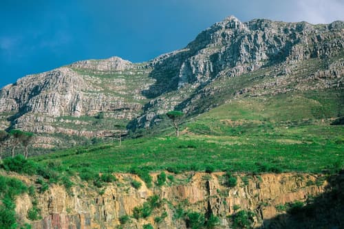 Point B Guest House, Hiking