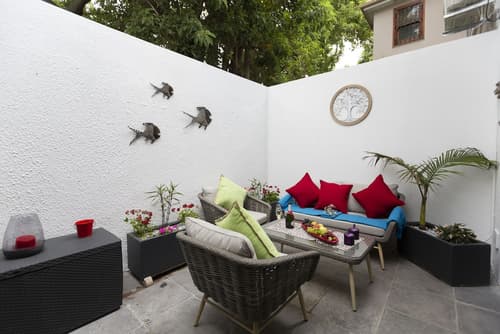 Point B Guest House, Terrace/patio