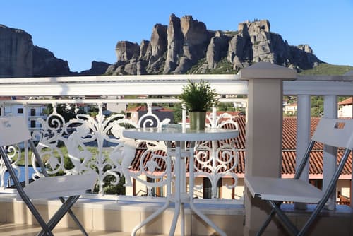 Hotel Kosta Famissi, Terrace/patio