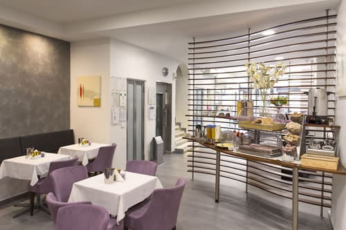 Pan Hotel, Breakfast area