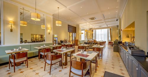 Green Court Residence City Center Shanghai, Restaurant