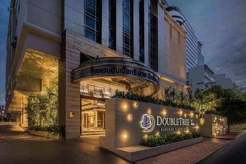 DoubleTree by Hilton Bangkok Ploenchit, Exterior