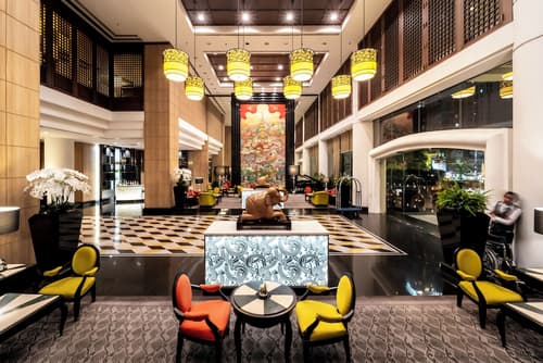 Century Park Hotel, Lobby