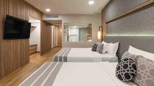 Phuket Graceland Resort And Spa, Room