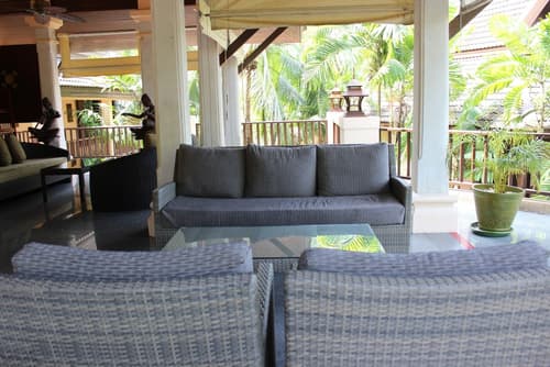 Khao Lak Palm Beach Resort, Lobby sitting area