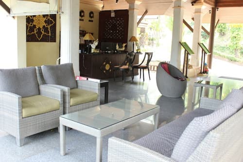 Khao Lak Palm Beach Resort, Lobby sitting area