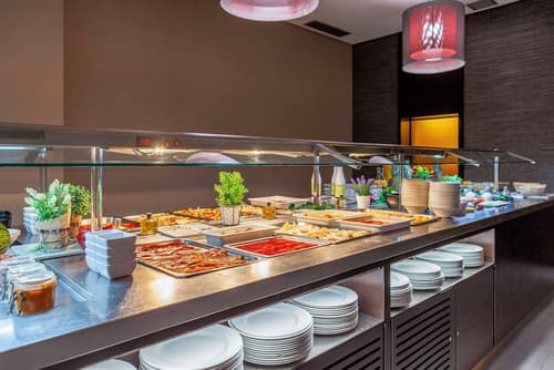 Hotel Macià Real de La Alhambra, Restaurant