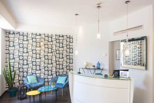 Relais Acropolis, Reception