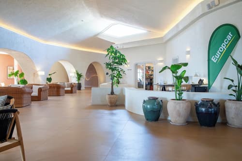 Mangia's Sardinia Resort, Lobby