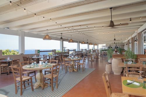 Mangia's Sardinia Resort, Restaurant