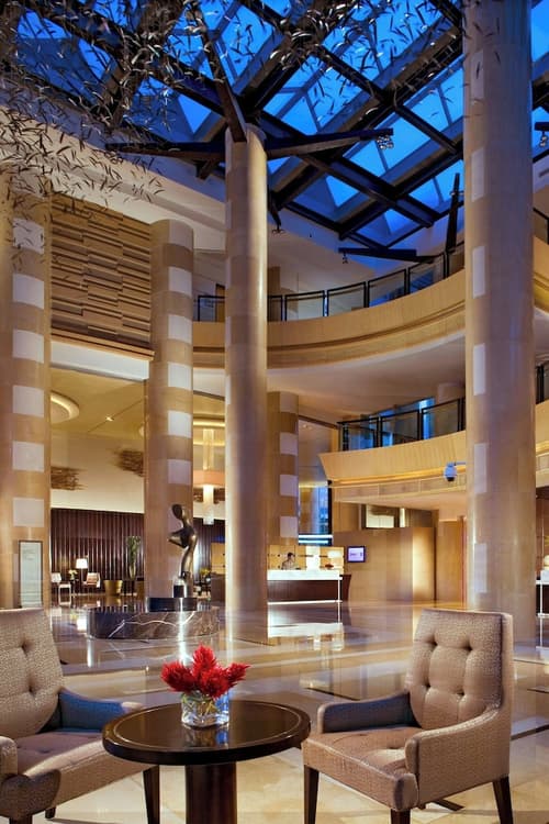 Sheraton Grand Shanghai Pudong Hotel & Residences, Lobby