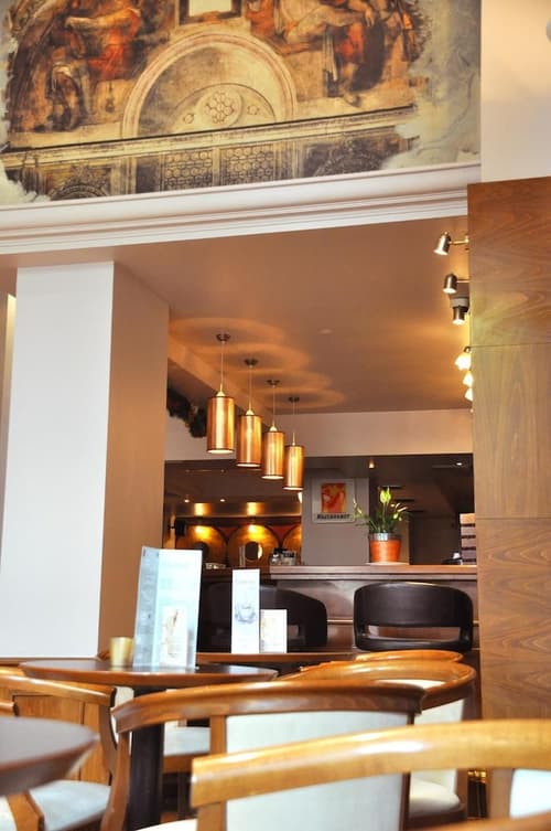 Athens City Hotel, Restaurant