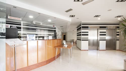 Hotel Isabel de Segura, Reception