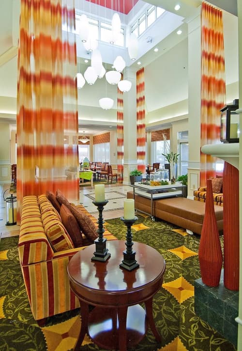 Hilton Garden Inn Jackson Pearl, Lobby