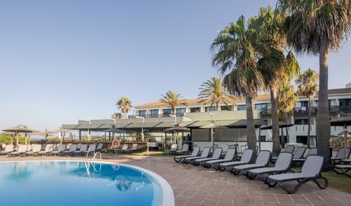 Hotel ILUNION Calas De Conil, Pool