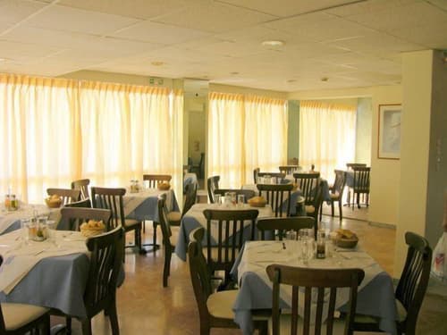 Apollo Hotel, Meeting facility