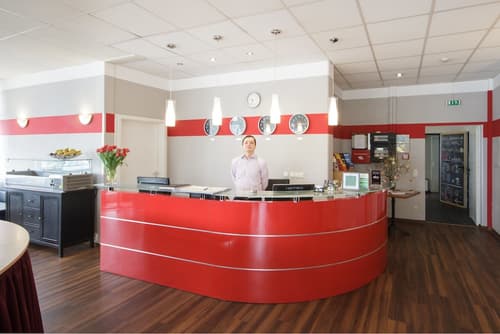 Hotel Pankow, Reception