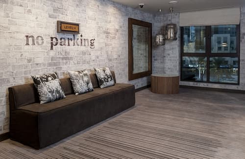 Hotel Boulevard, Autograph Collection, Lobby sitting area