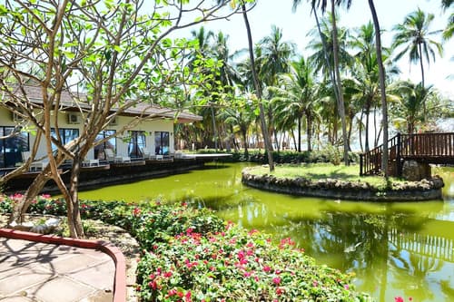 Diani Reef Beach Resort & Spa - Your Beachfront Bliss Awaits, Hunting