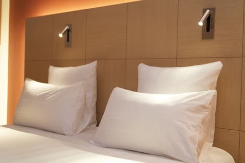 Nash Airport Hotel, Room