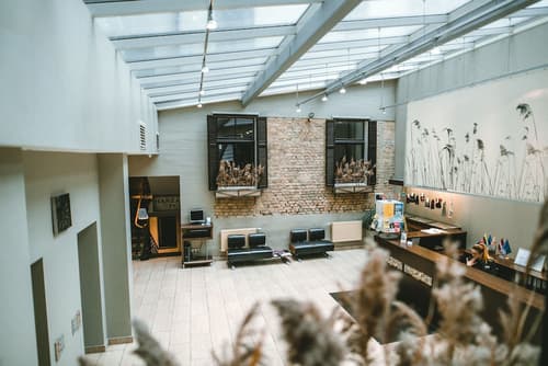 Hanza Hotel, Lobby sitting area