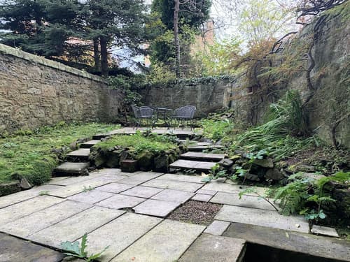 Piries Hotel, Garden