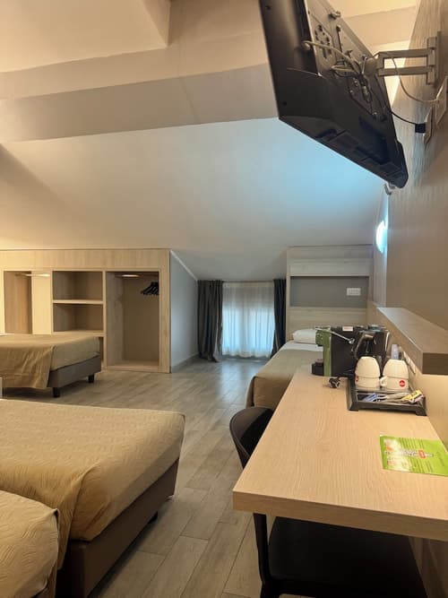 Hotel Miramonti, Primary image