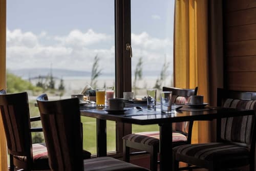 Rochester Calafate, Breakfast area