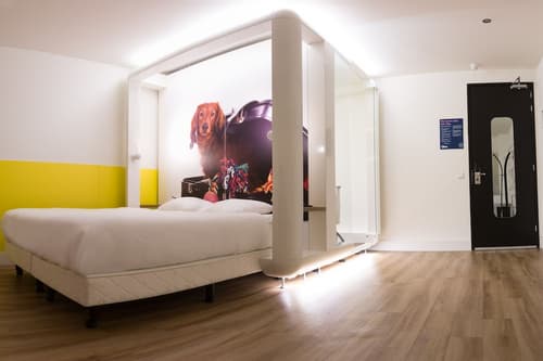 Qbic Hotel Amsterdam WTC, Room