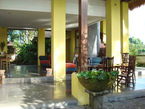 Aniniraka Resort & Spa, Lobby sitting area