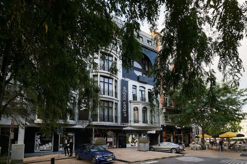 YOOMA Urban Lodge, Front of property