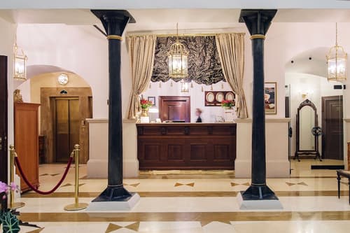 Arcadia Boutique Hotel, Reception