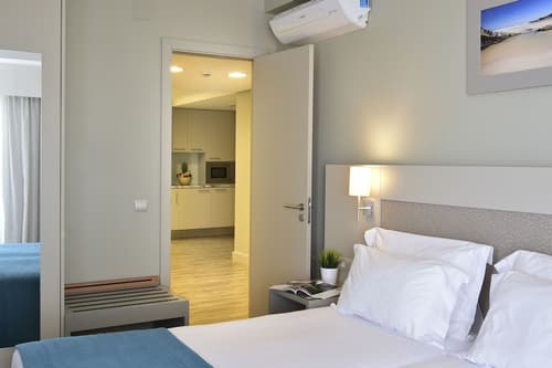 Aqualuz Lagos by The Editory, Room