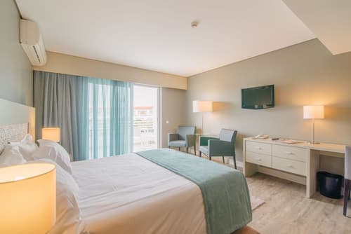 Aqualuz Lagos by The Editory, Room