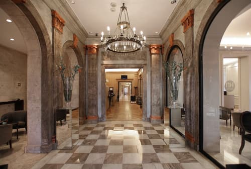 NH Collection Buenos Aires Lancaster, Reception