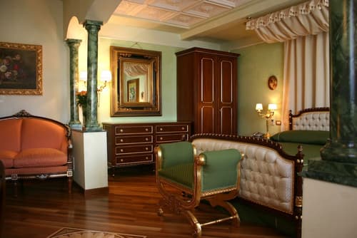 Hotel Continentale, Room