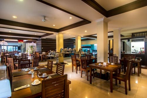 Champlung Mas Hotel Legian, Breakfast area