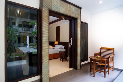 Champlung Mas Hotel Legian, Terrace/patio