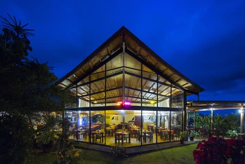 Arenal Volcano Inn, Lobby