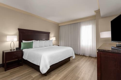 Hawthorn Extended Stay by Wyndham West Palm Beach, Room