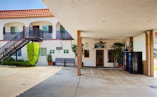 Dunes Inn Sunset, Lobby