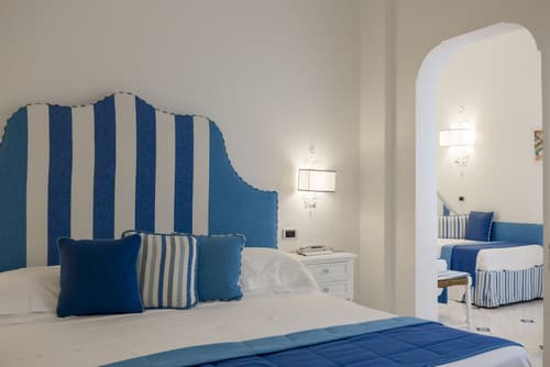 Villa di Sorrento, Room