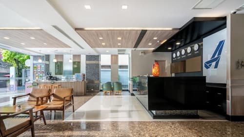 Adelphi Suites Bangkok, Lobby